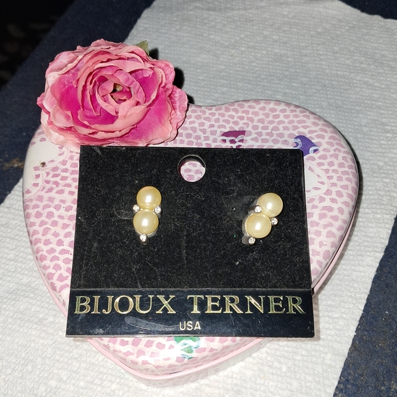 Bijoux Terner Jewelry - Bijoux Terner Faux Pearl Studs w/ Rhinestone Accents (Silvertone)